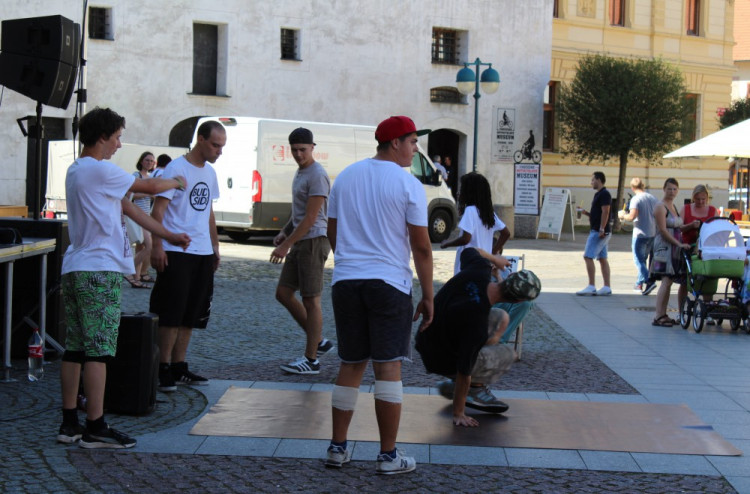 Město lidem, lidé městu