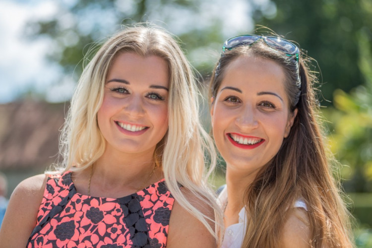 Finalistky soutěže Úsměv HappyFoto 2016 rozzářily jižní Čechy