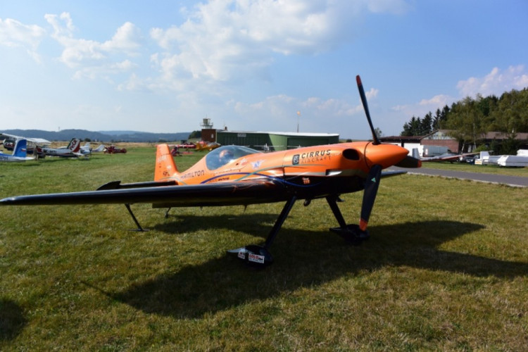 Horácký letecký den 2016, Jihlava - Henčov