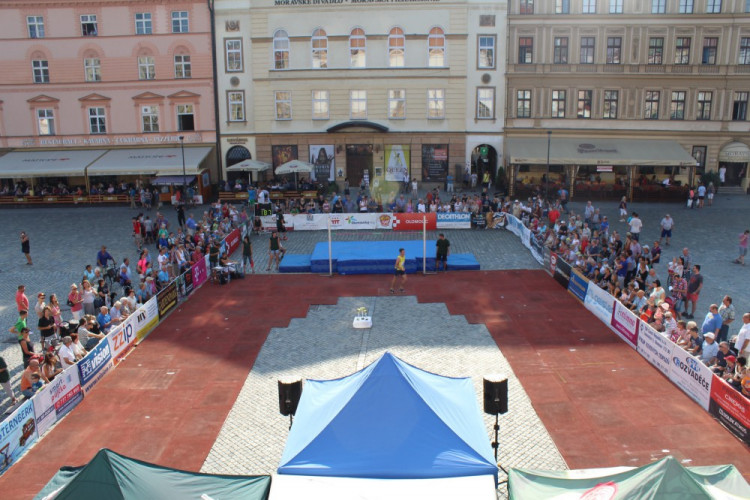 XI. ročník Hanácké laťky na Horním náměstí