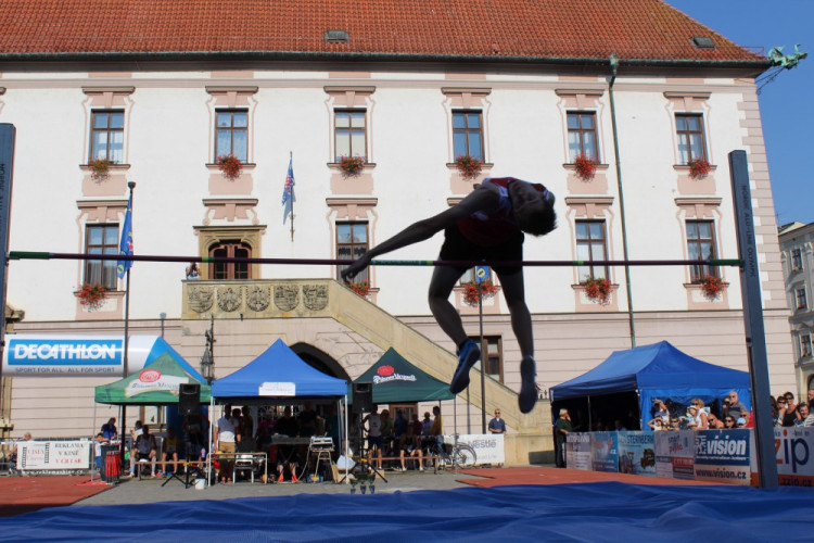 XI. ročník Hanácké laťky na Horním náměstí