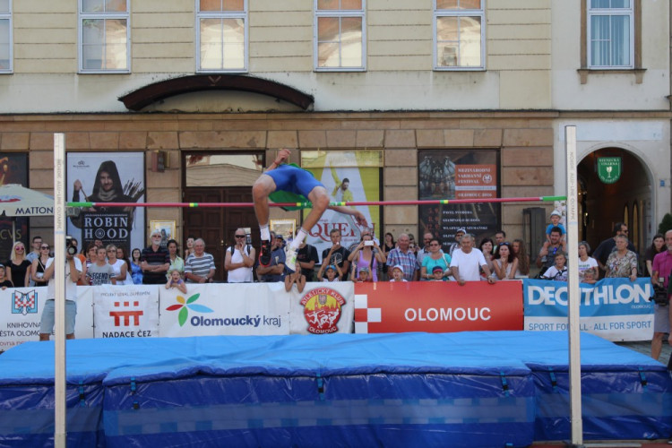 XI. ročník Hanácké laťky na Horním náměstí