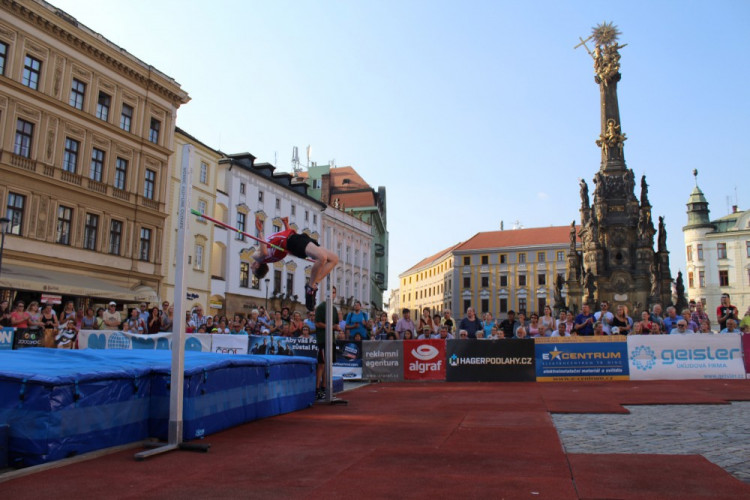 XI. ročník Hanácké laťky na Horním náměstí