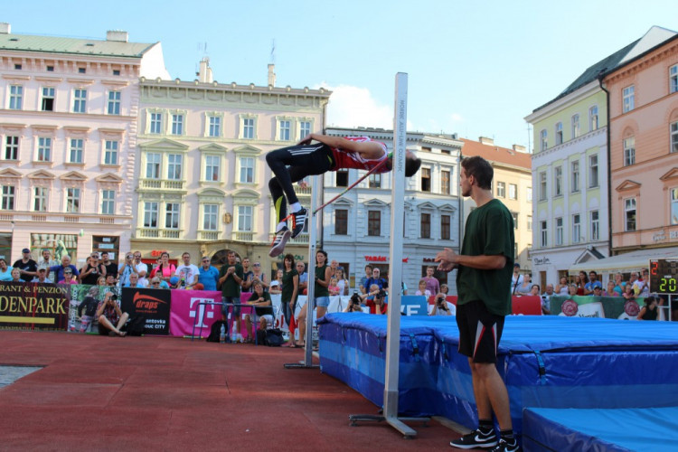 XI. ročník Hanácké laťky na Horním náměstí