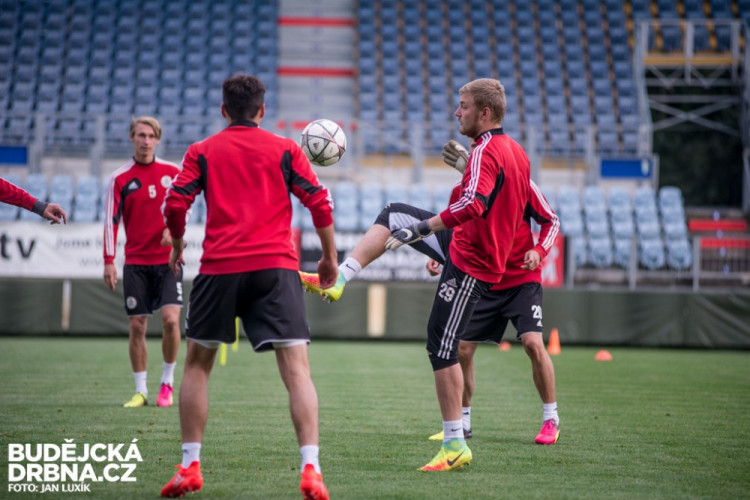 Trénink s A-týmem Dynama