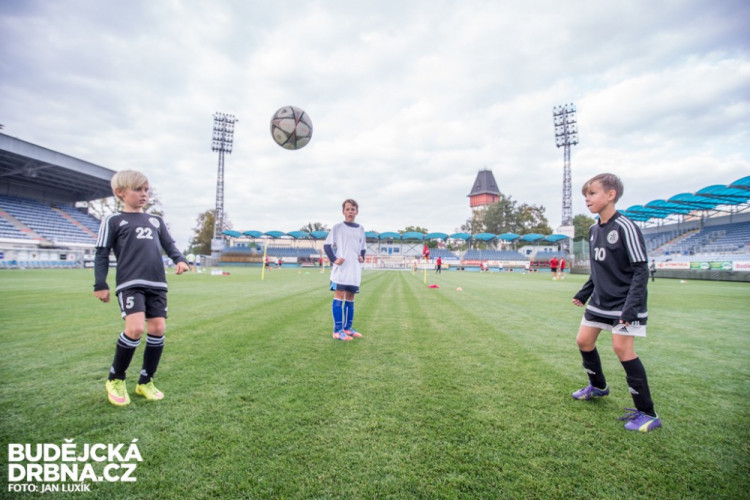 Trénink s A-týmem Dynama