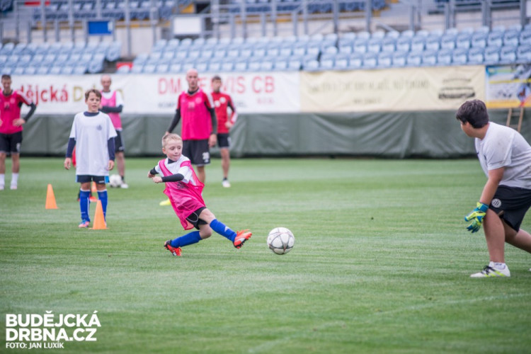 Trénink s A-týmem Dynama