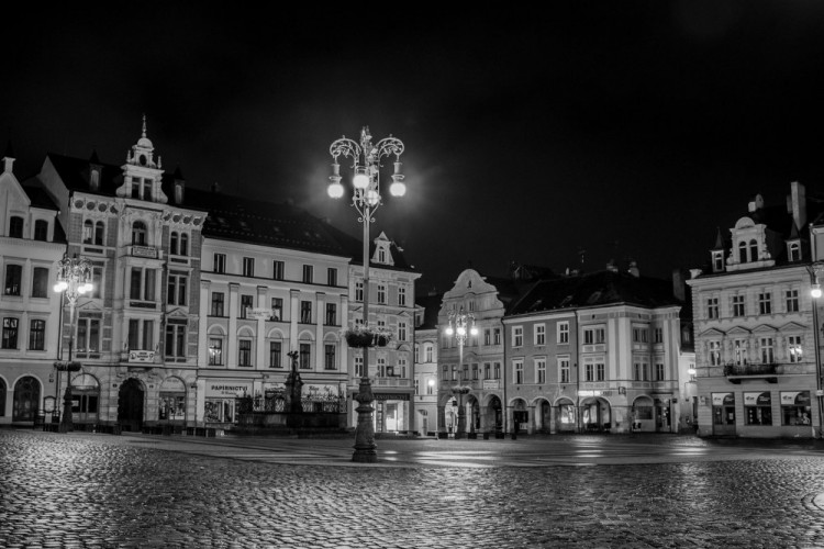 Noční Liberec pohledem Martina Škrabálka