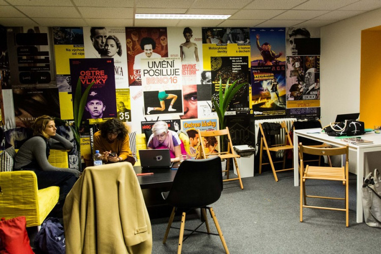 Fotostřípky 57. ročníku Brněnské 16