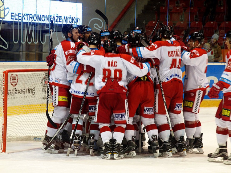 Mora porazila Karlovy Vary na domácím ledě 3:0, podívejte se na fotky!