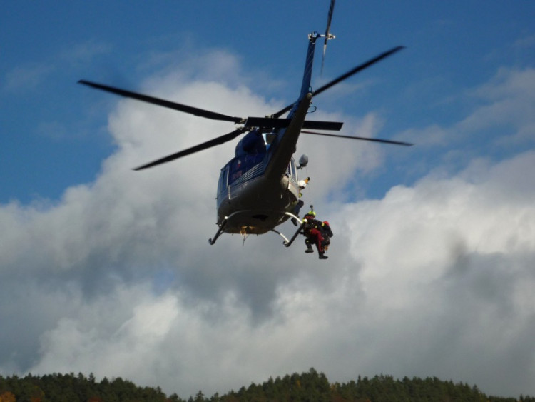 Cvičení vrtulníků na Liberecku