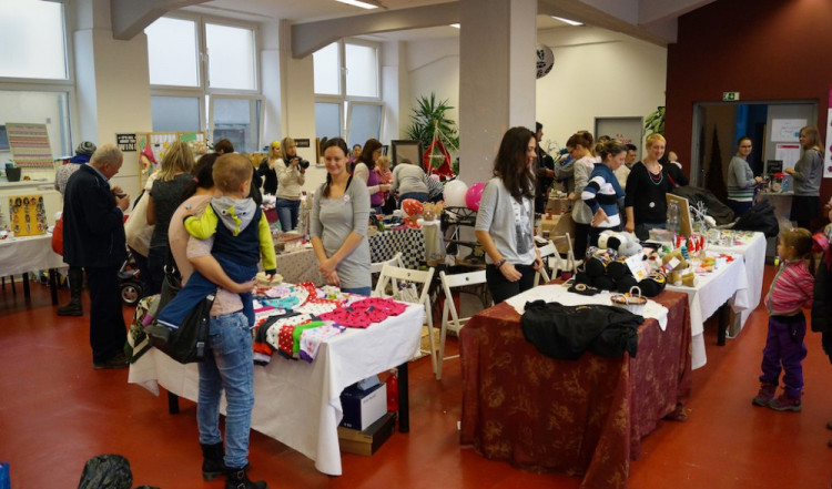 Mama Market