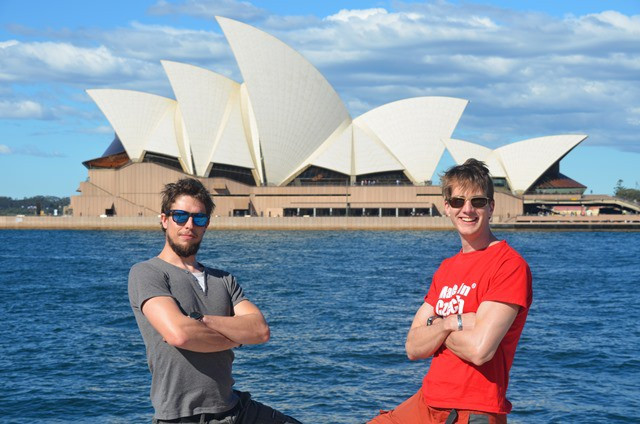 Z KANCLU KOLEM SVĚTA aneb Stop otlačeným zadkům!