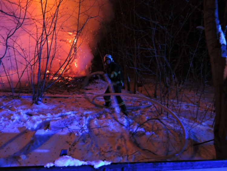 Požár chaty v Radčické ulici