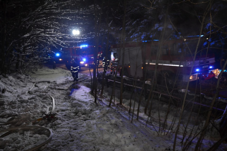 Požár chaty v Radčické ulici