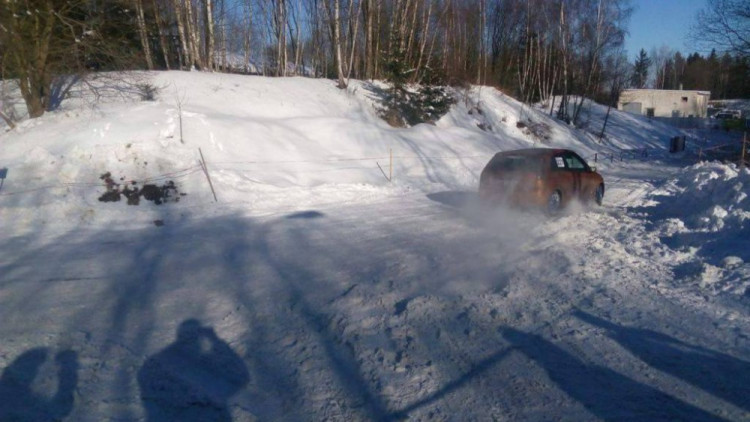 Sněžná rally v Pístově u Jihlavy