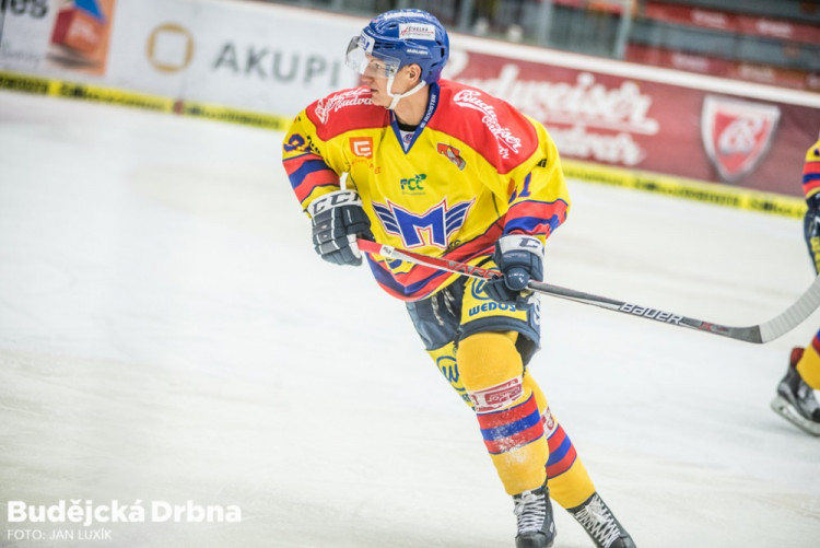 Motor porazil Ústí a v první třetině hrál ve speciálních dresech