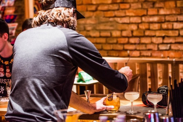 Autor: Tomáš Hrivňák