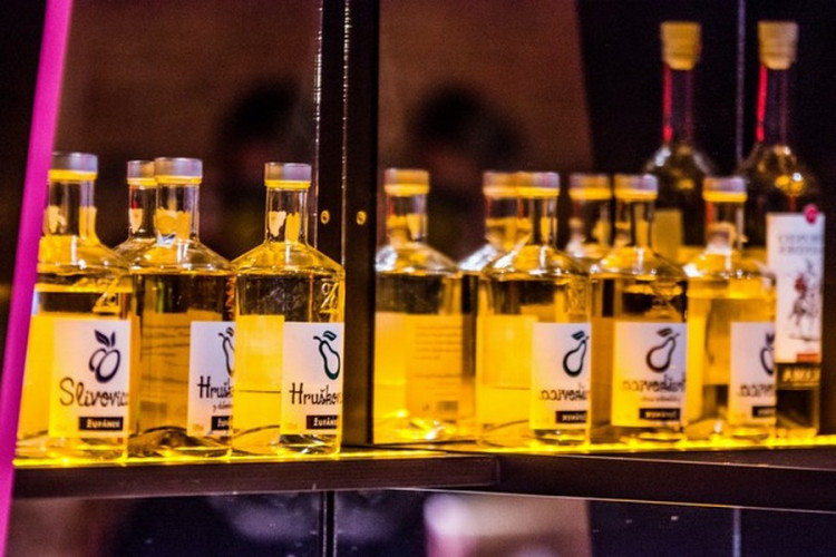 Autor: Tomáš Hrivňák