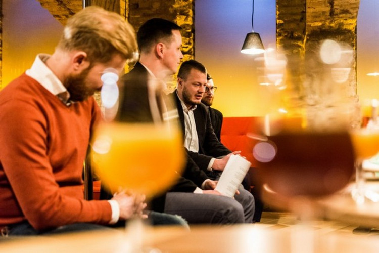 Autor: Tomáš Hrivňák