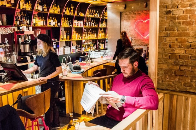 Autor: Tomáš Hrivňák