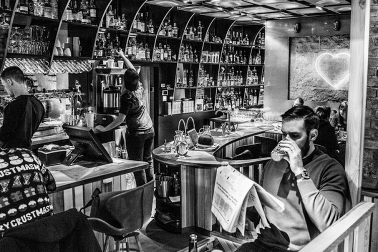 Autor: Tomáš Hrivňák