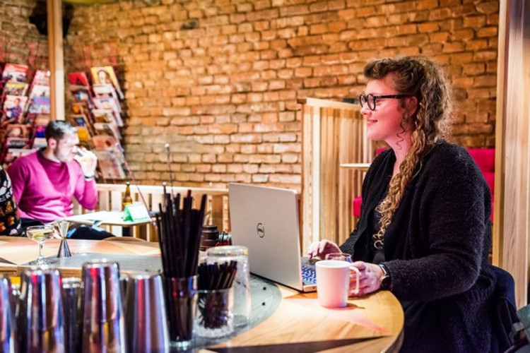 Autor: Tomáš Hrivňák