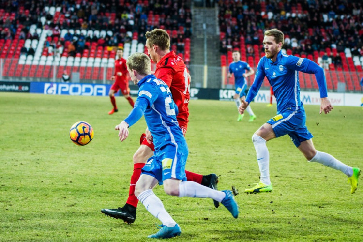 Autor: Tomáš Hrivňák, Zbrojovka poprvé po osmi kolech vyhrála, odnesl to Liberec