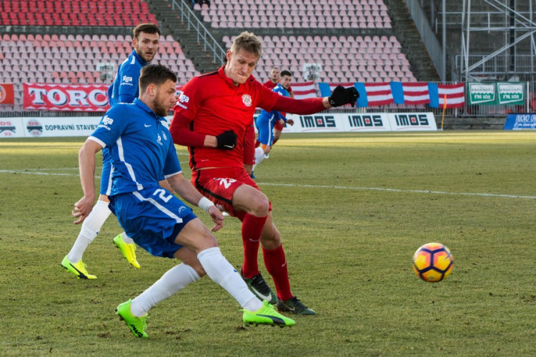 Autor: Tomáš Hrivňák, Zbrojovka poprvé po osmi kolech vyhrála, odnesl to Liberec