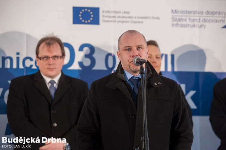 Zahájení výstavby nového úseku dálnice D3 mezi Ševětínem a Borkem.