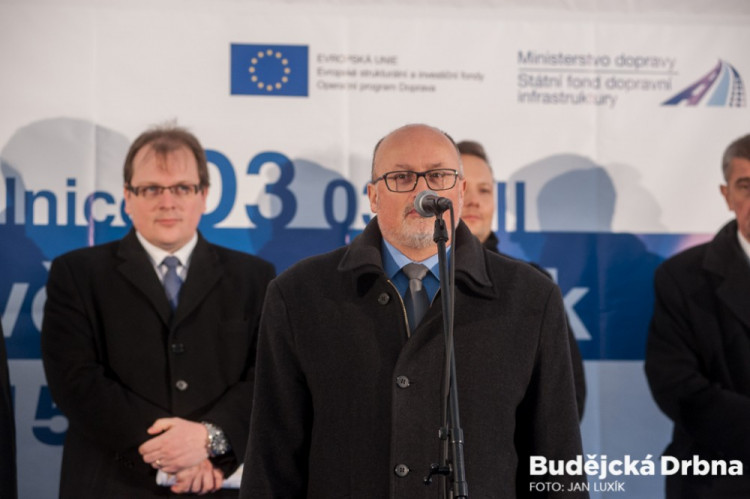 Zahájení výstavby nového úseku dálnice D3 mezi Ševětínem a Borkem.