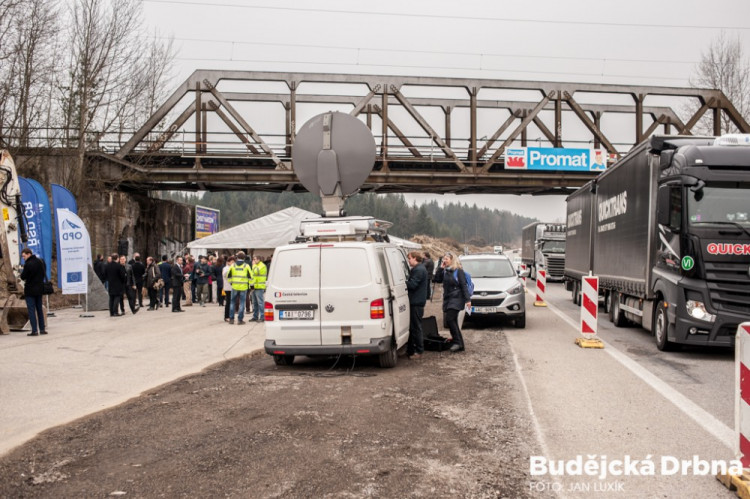Zahájení výstavby nového úseku dálnice D3 mezi Ševětínem a Borkem.