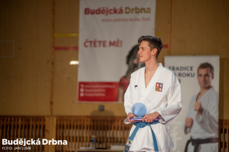 Exhibice TJ Karate České Budějovice a vyhlášení nejlepších závodníků za rok 2016