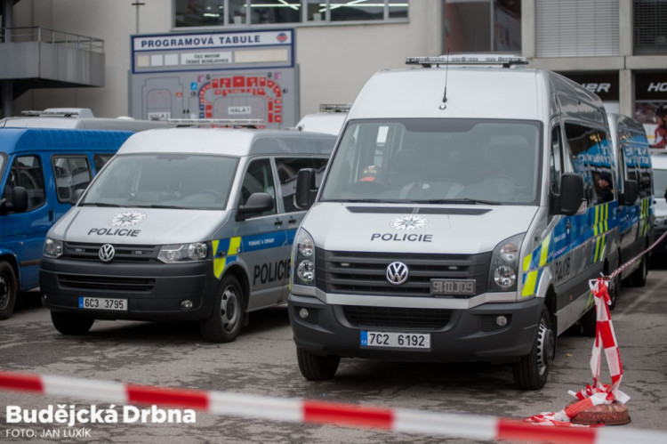 Policejní cvičení v Budvar aréně