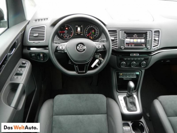 Volkswagen Sharan testovaný v brněnském Das Welt Auto