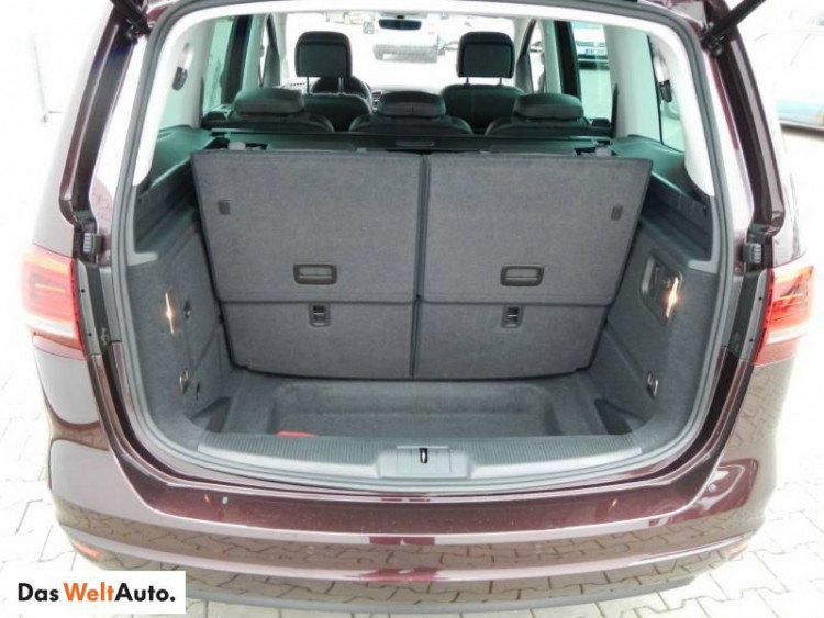 Volkswagen Sharan testovaný v brněnském Das Welt Auto