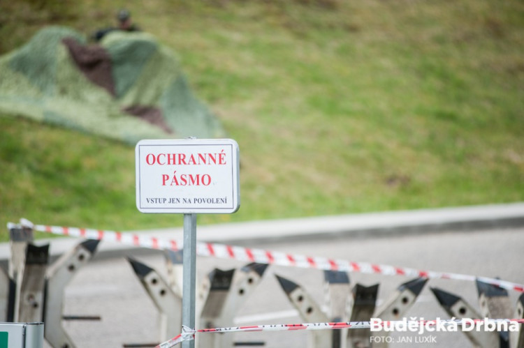 Safeguard 2017 - cvičení vojáků, policistů a specialistů ČEZ na ochranu Jaderné elektrárny Temelín proti teroristickému útoku