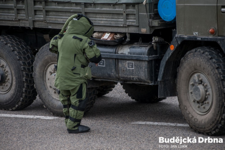 Safeguard 2017 - cvičení vojáků, policistů a specialistů ČEZ na ochranu Jaderné elektrárny Temelín proti teroristickému útoku