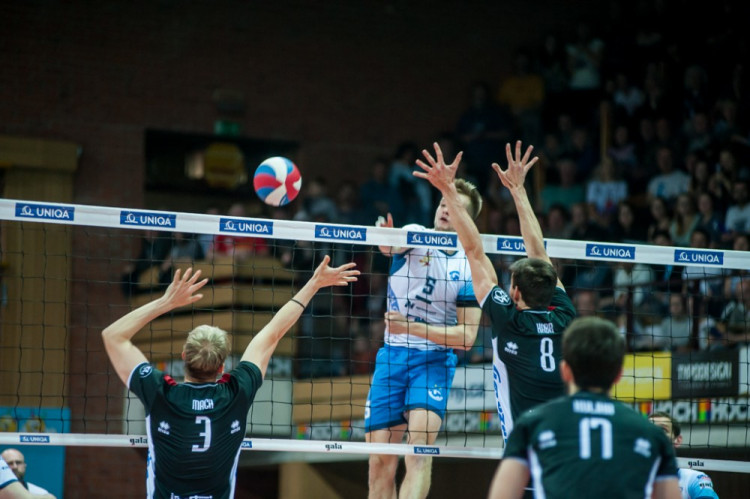 Jihostroj slaví po třech letech titul