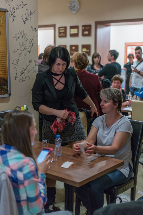 FOTO: Vypracovanější tělo Kino Metropol nezažilo. Publikum tam rozohnil Václav &quot;Noid&quot; Bárta