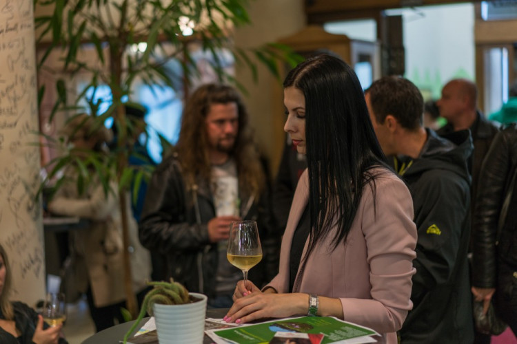 FOTO: Vypracovanější tělo Kino Metropol nezažilo. Publikum tam rozohnil Václav &quot;Noid&quot; Bárta