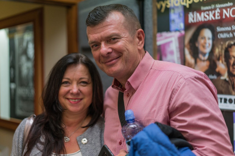 FOTO: Vypracovanější tělo Kino Metropol nezažilo. Publikum tam rozohnil Václav &quot;Noid&quot; Bárta