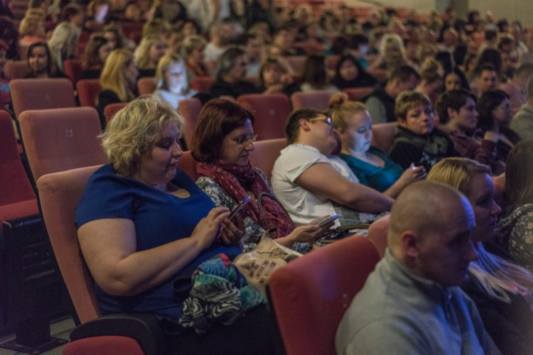 FOTO: Vypracovanější tělo Kino Metropol nezažilo. Publikum tam rozohnil Václav &quot;Noid&quot; Bárta