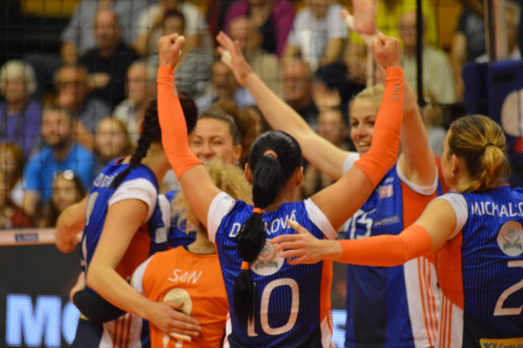 FOTOGALERIE: Prostějovanky jsou podeváté v řadě mistryněmi, bojovnice z Olomouce mají stříbro