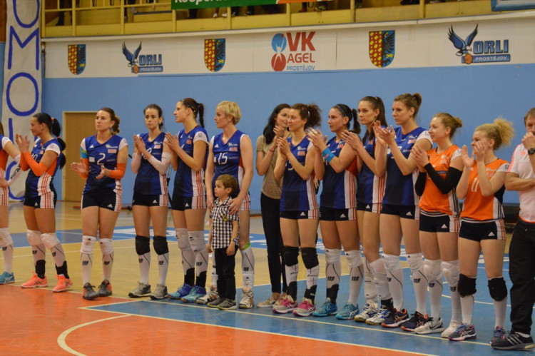 FOTOGALERIE: Prostějovanky jsou podeváté v řadě mistryněmi, bojovnice z Olomouce mají stříbro