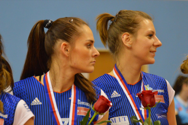 FOTOGALERIE: Prostějovanky jsou podeváté v řadě mistryněmi, bojovnice z Olomouce mají stříbro