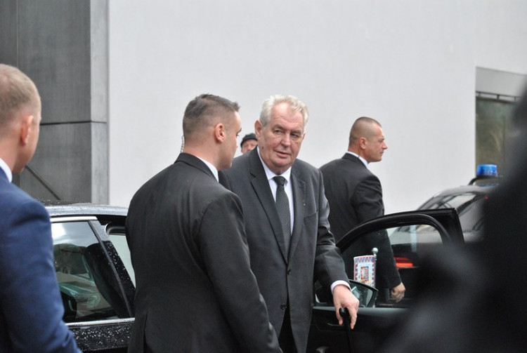 Podívejte se na loňskou návštěvu prezidenta v Libereckém kraji