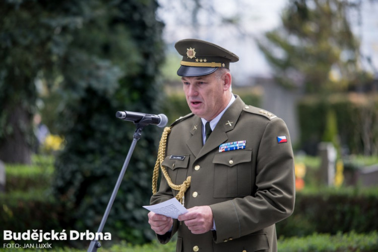Lidé v Českých Budějovicích uctili památku konce 2. světové války
