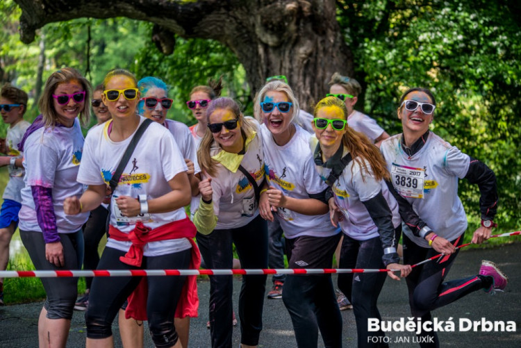 Barvám neutečeš 2017