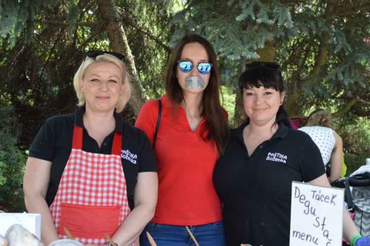 Fotky z druhého dne Garden Food Festivalu jsou tady! Vyfotili jste se s holkama?